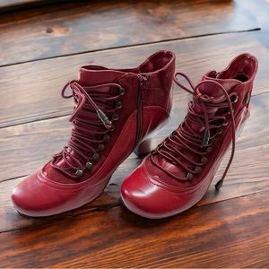 Hush Puppies Burgundy Lace-Up Heeled Ankle Boots
